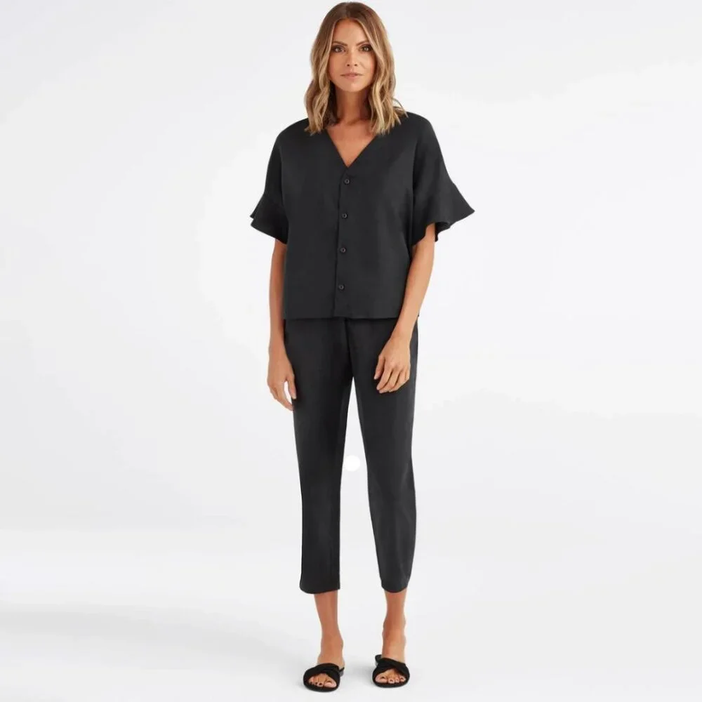 VETTA Romantic Capsule Flounce Sleeve Button-Up 100% Tencel Blouse - Picture 3 of 14